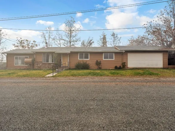 303 Knapp St, Yreka, CA 96097