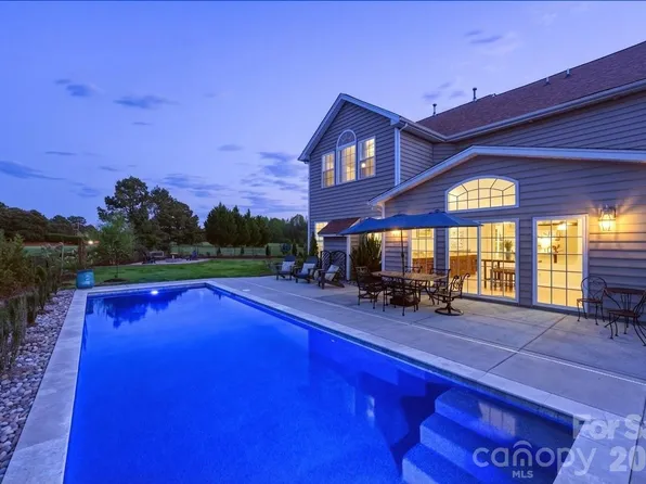 2448 Bensalem Ln, Concord, NC 28027