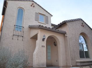 3992 E Cat Balue Dr, Phoenix, AZ 85050