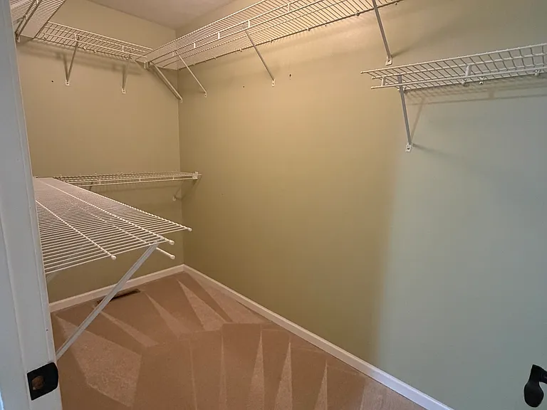 1926 Montana Dr — Photo 11