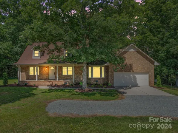 1929 Ellis Griffin Rd, Wingate, NC 28174