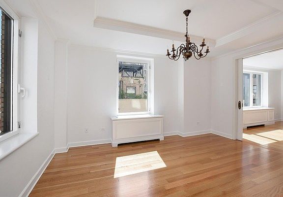 3rd image of 1049 5th Ave #10C