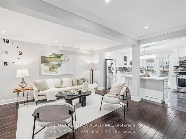 77 Mansewood Gdns, Toronto, ON M1E 5A4