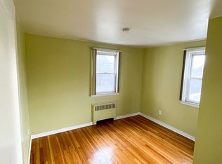 17 Westview Ave #2, Pt Chester, NY 10573