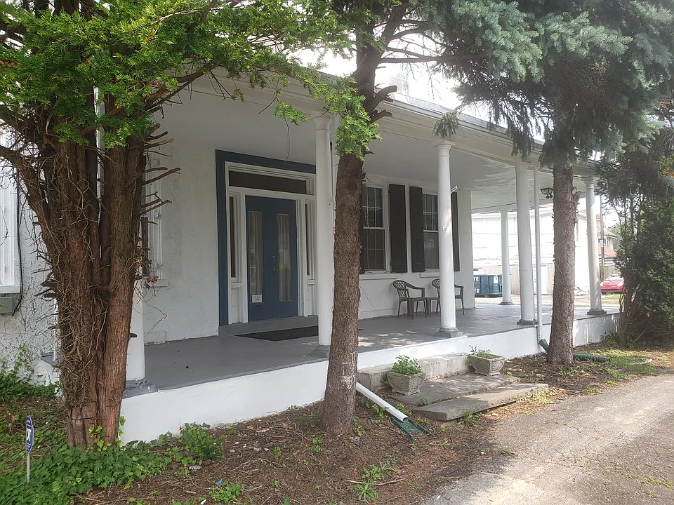 14 E Albemarle Ave #2A