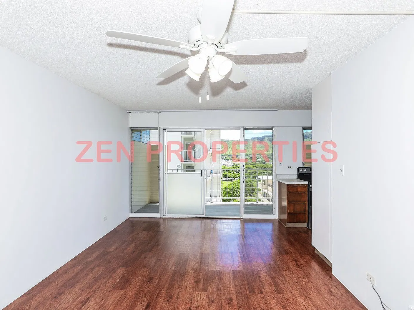 1 bdrm / 1 bath condo with 1 prkg at Ala Wailani for rent — Photo 3