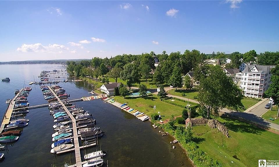 1st image of 14 S Lake Dr #2A
