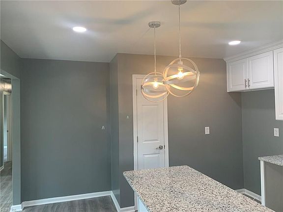 2nd image of 215 Cremona Dr
