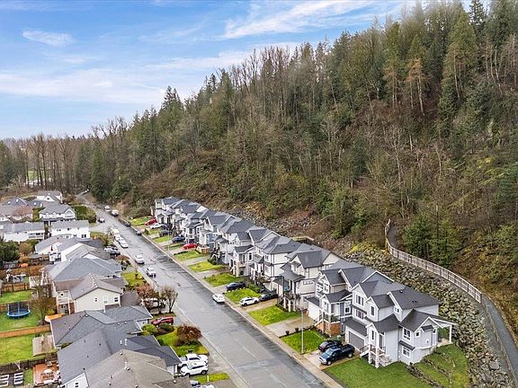 4th image of 47024 Quarry Rd