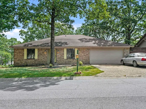 130 Greentree Rd, Sherwood, AR 72120