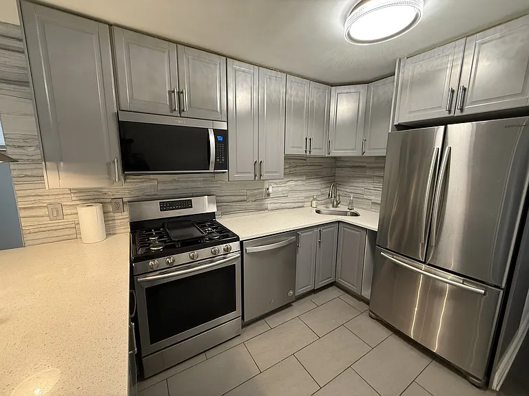 6010 Kennedy Blvd E #47 — Photo 5