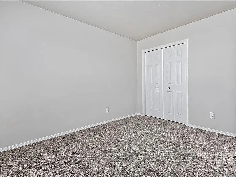 759 Pronghorn Dr — Photo 17