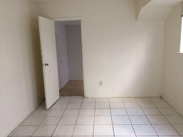 1st image of 74 Ferndale Ave #2BD