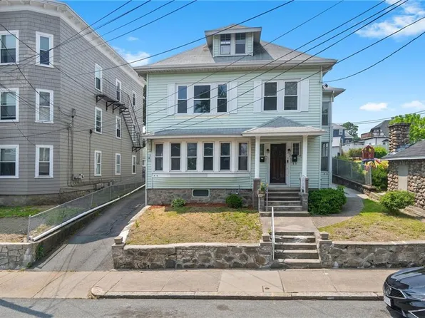 116-114 Dulude Ave, Woonsocket, RI 02895