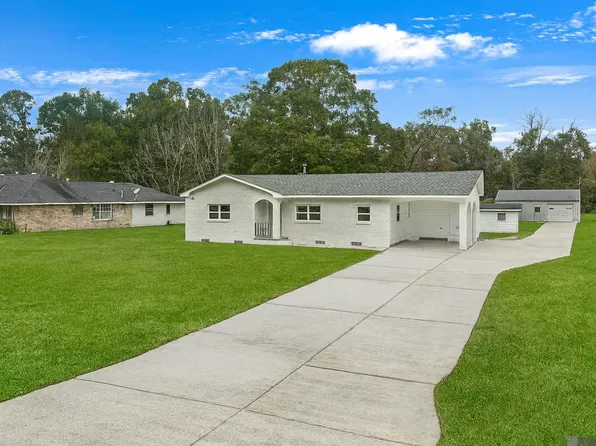 16035 Alford Dr, Greenwell Springs, LA 70739