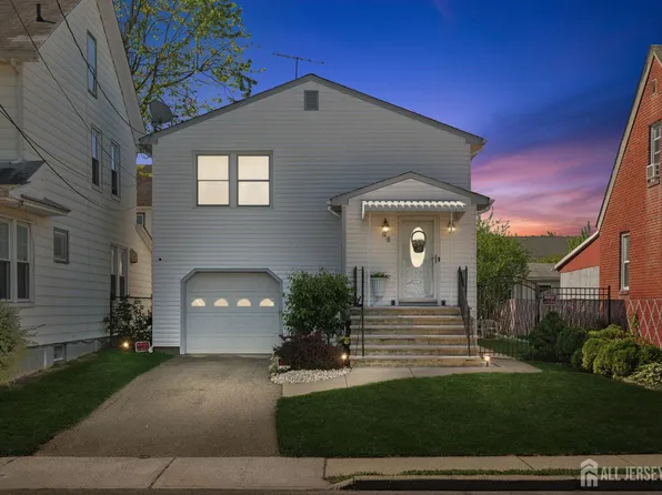 48 Charles St, South River, NJ 08882