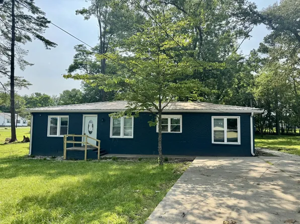 608 Oakdale St, Manchester, TN 37355