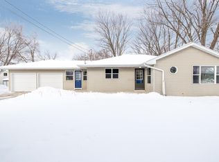 110 Woodlawn St, Neosho, WI 53059