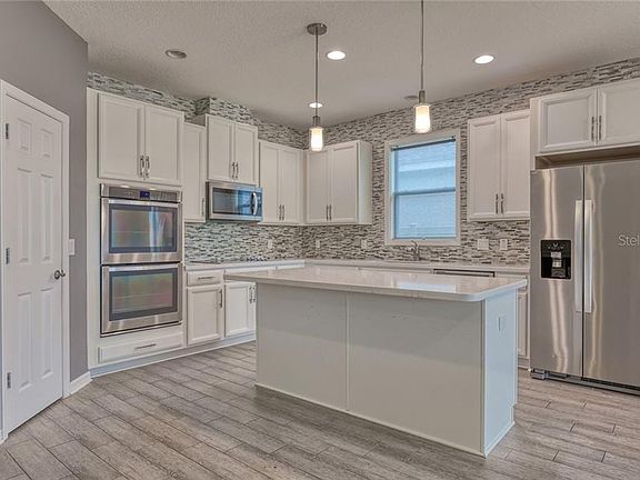 4th image of 3873 San Isidro Cir