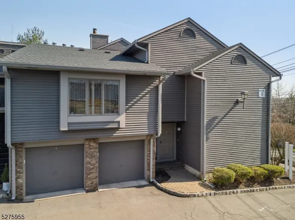 855 Valley Brook Ave #B, Lyndhurst Twp., NJ 07071