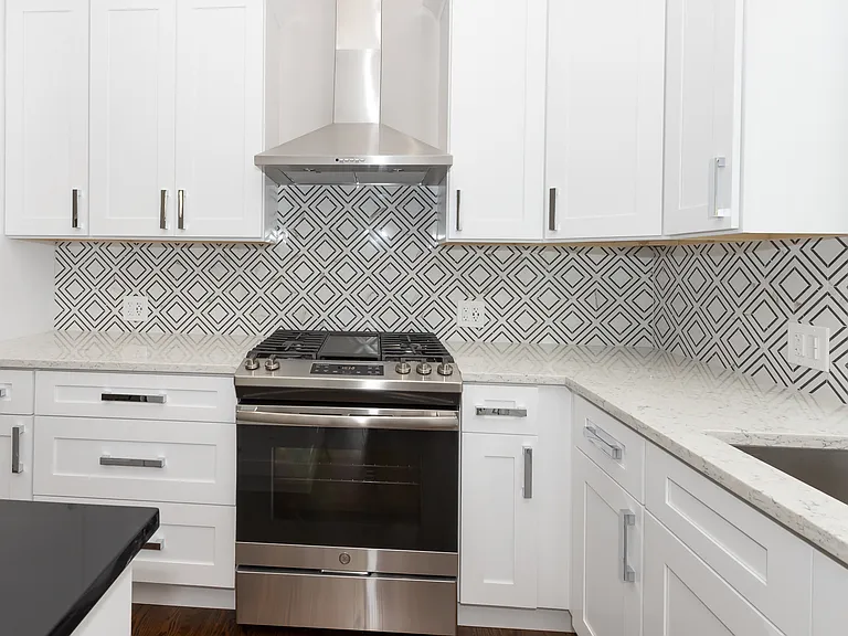 4429 N Kimball Ave #2 — Photo 10
