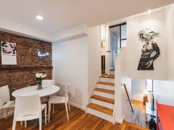 218 West 14th image 1 of 25