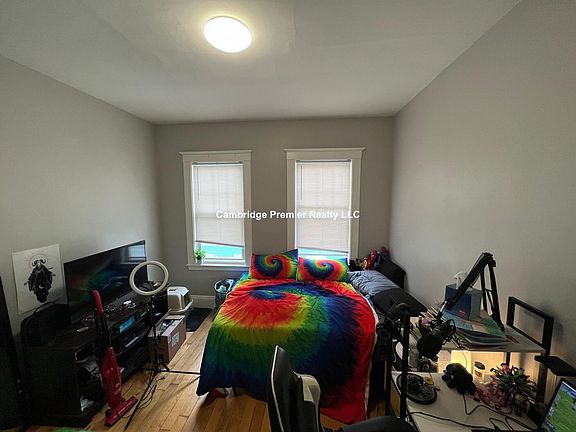 2nd image of 79 Mountain Ave