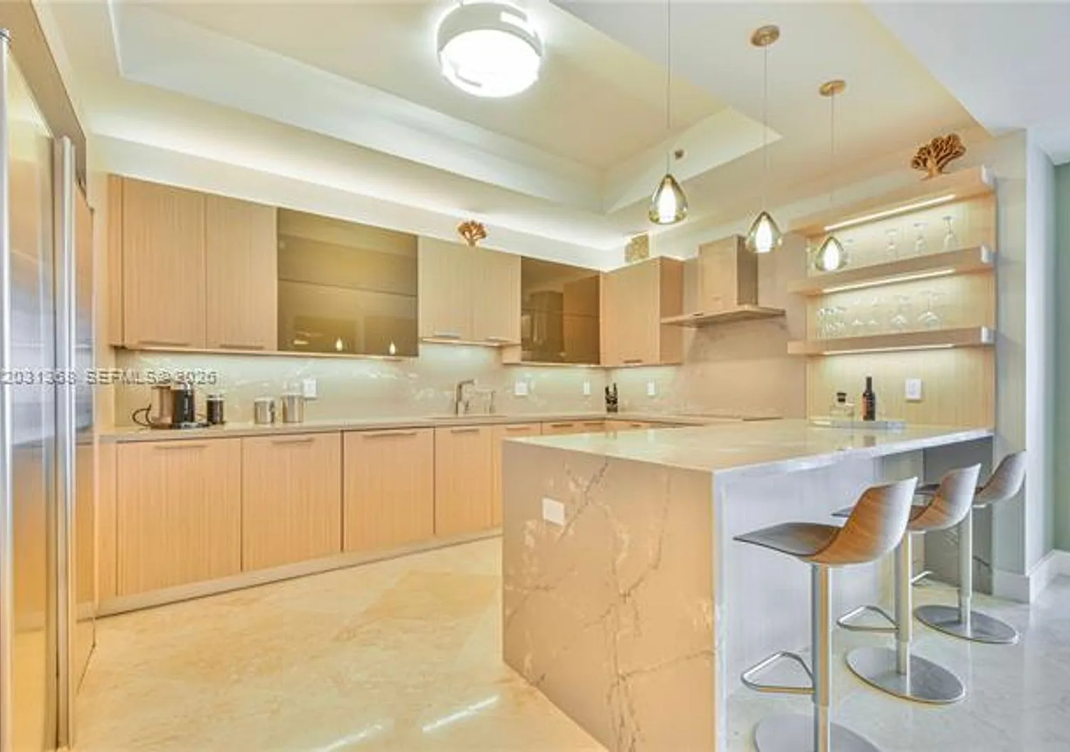 100 S Pointe Dr cu-2806, Miami Beach, FL 33139 — Photo 1