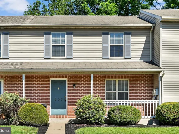 807 S 3rd St, Lebanon, PA 17042