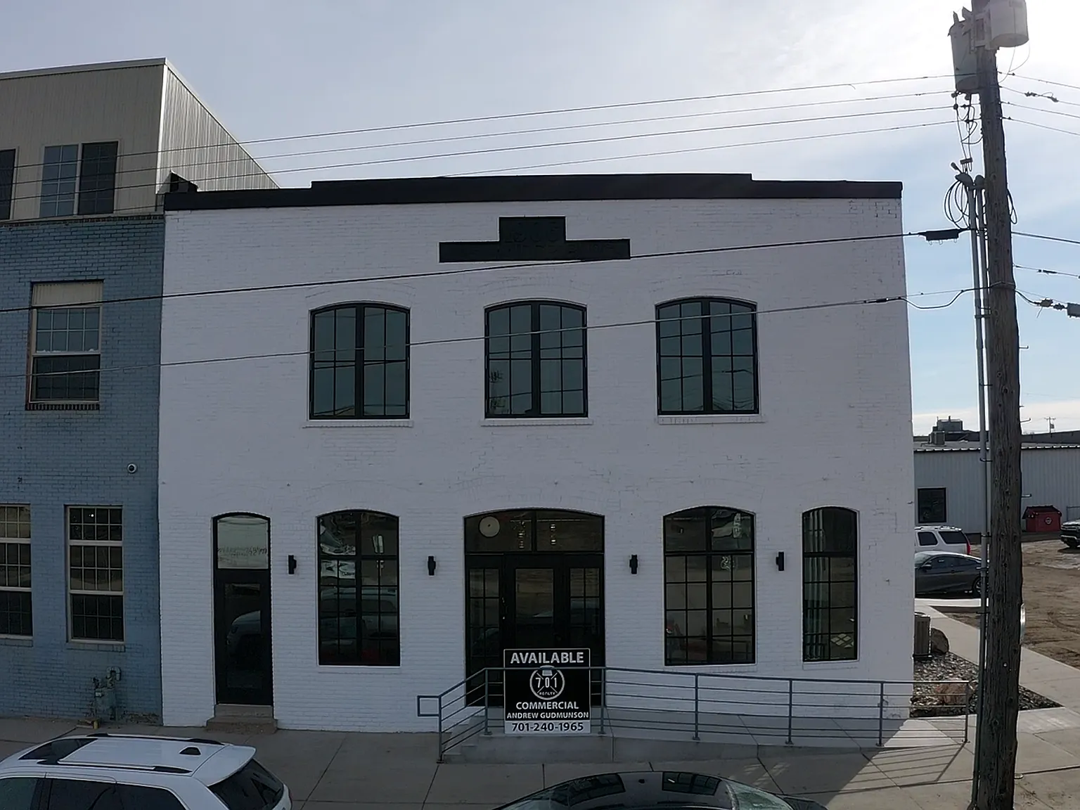 24 1st St NE — Photo 3