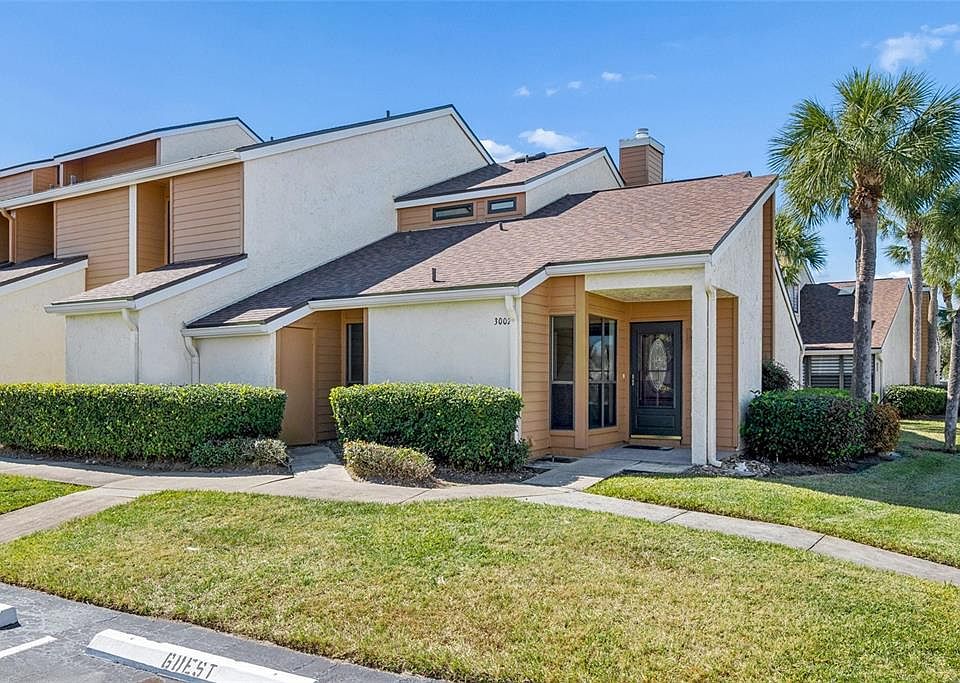 1st image of 3002 Clubview Dr