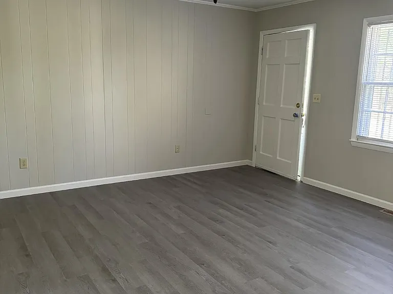 144 Nottingham Dr #5 — Photo 7