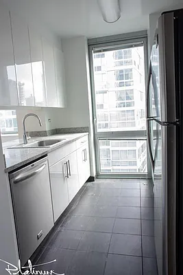 Rented by Platinum Properties | media 2