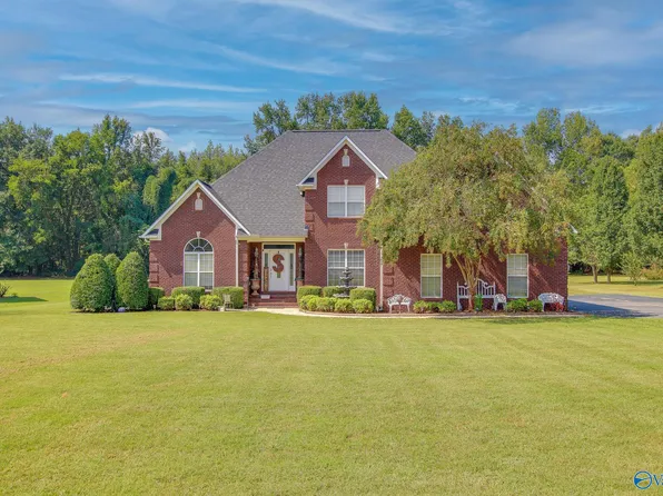 290 County Road 82, Moulton, AL 35650