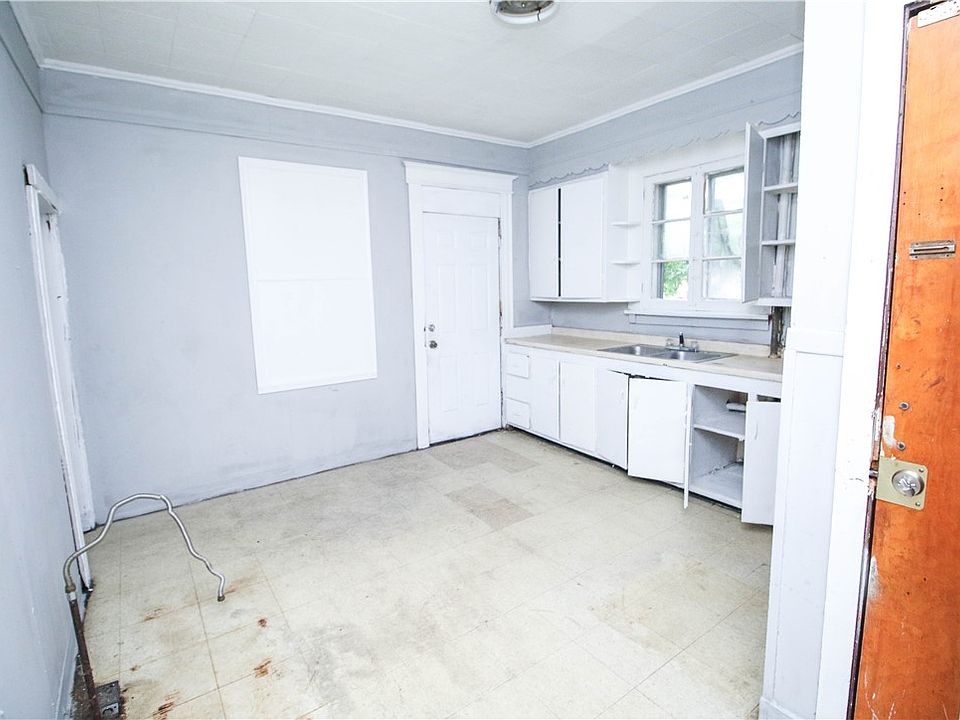 365 Glenwood Ave, Rochester, NY 14613 Zillow