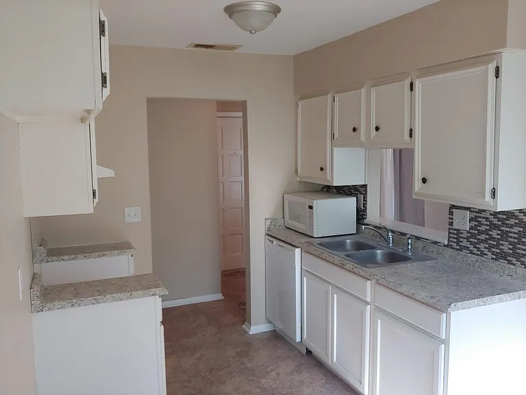 13418 Patmore Dr — Photo 4