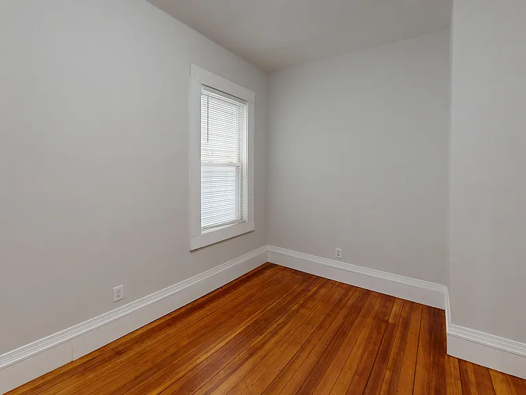 3155 Washington St #1 — Photo 9