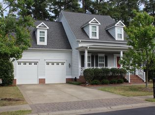 2632 Thorngrove Ct, Fayetteville, NC 28303