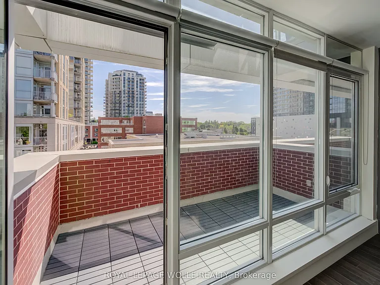 188 King St S #413 — Photo 41