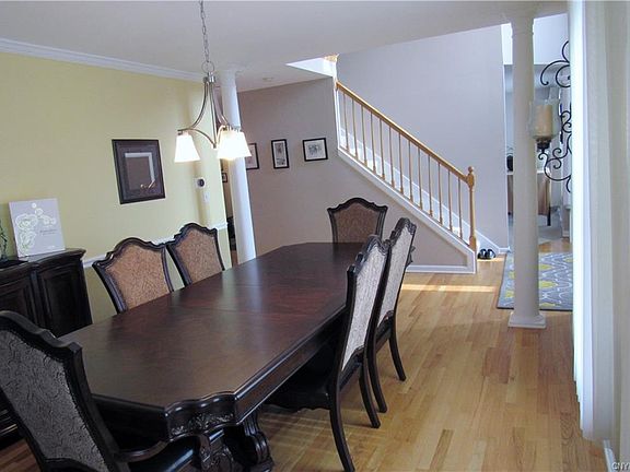 5th image of 7350 Spring Mountain Dr