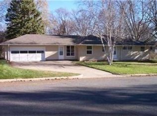 11125 Ewing Ave S, Bloomington, MN 55431