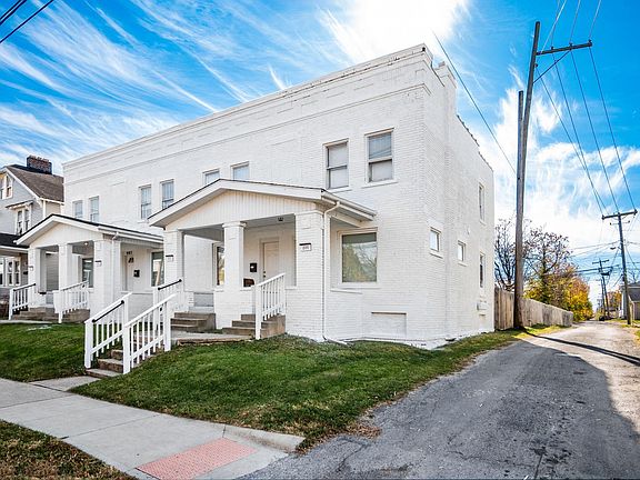 4th image of 899 E Whittier St #899