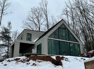 1053 Clearwater Ln, Burnsville, NC 28714