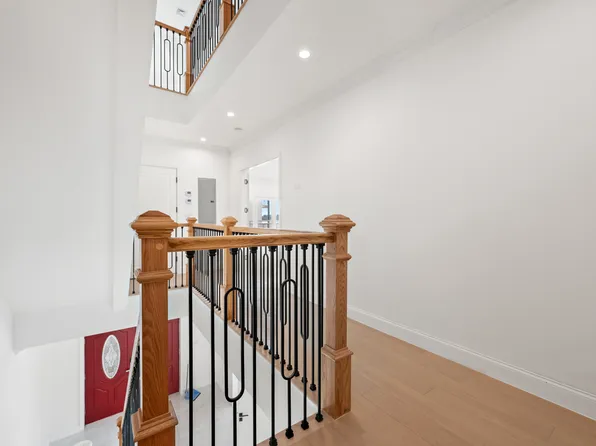 4 Angelas Place image 57 of 63