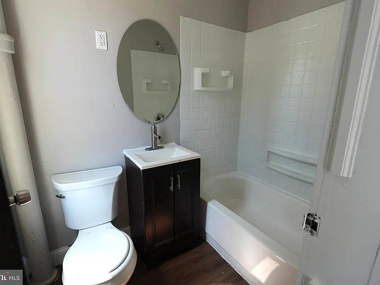 1614 Cotton St — Photo 13