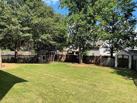 5th image of 519 Forest Shoals Ln