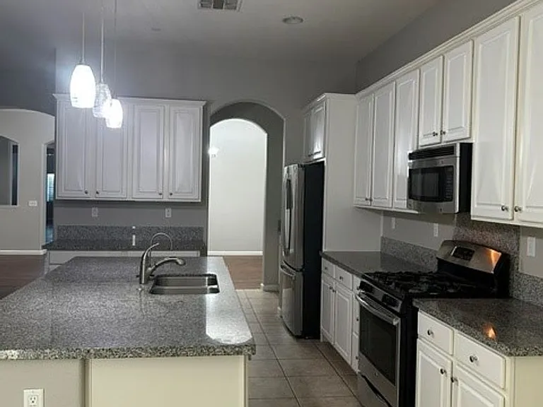 15514 Saint Clement Way — Photo 4
