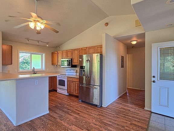 4th image of 94-1779 Kaulua Cir