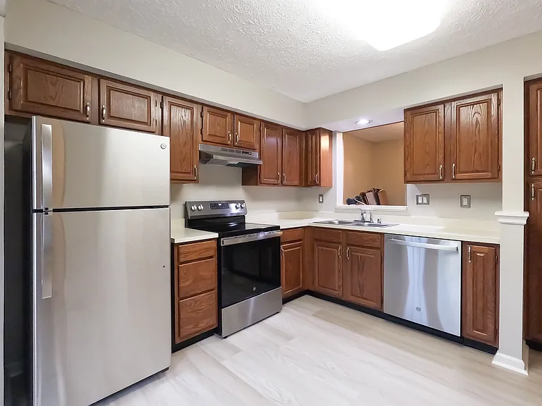 5632 Denton Ct — Photo 5