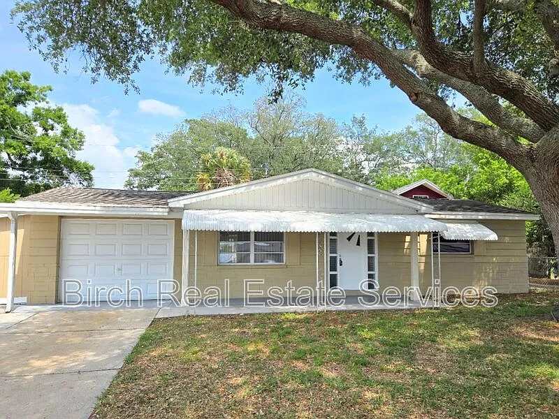 2552 Chancery Dr